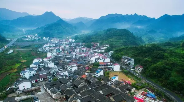 浙江浦江新光村:一个山村,一首村歌,为何突然成"网红"