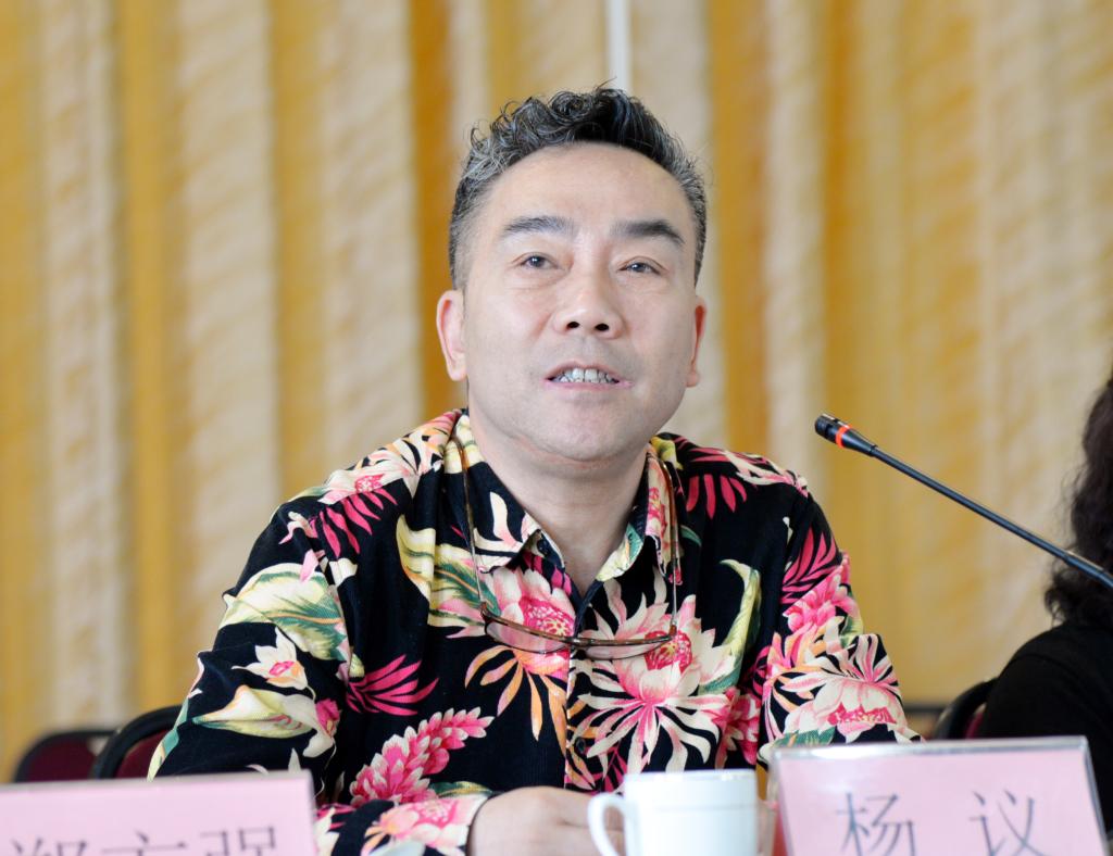 首页 > 全国民生新闻联播 中国蟋蟀专业委员会秘书长唐荔向大会表示