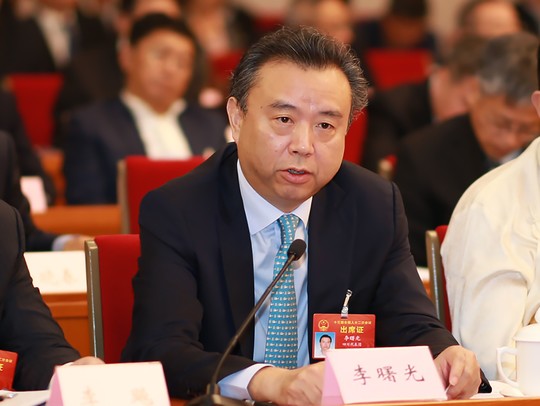全国人大代表五粮液集团党委书记董事长李曙光2019年提前跨越千亿加快